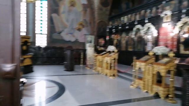 Бяла Коледа - музика : Мариан и Гергана Стефанови, текст и клип: Гергана Стефанова смотреть онлайн