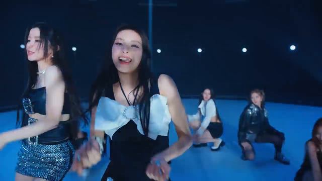BABYMONSTER - ‘FOREVER’ DANCE PERFORMANCE VIDEO смотреть онлайн