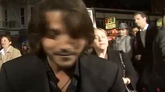 Diego Luna at MILK Premiere смотреть онлайн