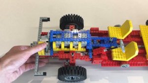 Lego Technic Car Chassis 853 from 1977 - Motorisation