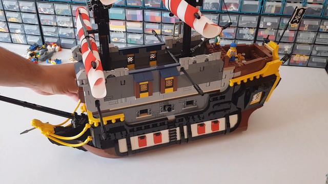 Lego 31120/21322 - Floating Castle смотреть онлайн