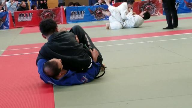 Masao Taba (cool champ) x Toshihiko Takahashi (Paraestra Kichijoji) смотреть онлайн