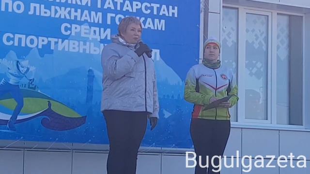 Видеорепортаж с открытия Первенства РТ по лыжным гонкам среди спортивных школ в Бугульме ⛷ смотреть онлайн
