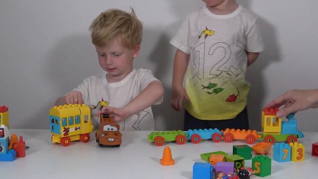 LEGO DUPLO My First Number Train 10847, Disney Cars 3 Mater's Shed 10856, My First 10603 Bus смотреть онлайн