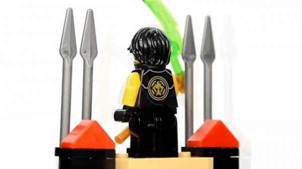 LEGO® Ninjago Cole the Black Ninja of Earth 2015 Minifigure Ultimate Collection