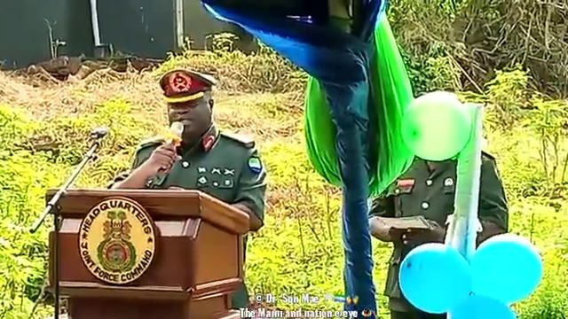 Sierra Leone 3rd Infantry Brigade officials welcome H.E President Julius Maada Bio at the commissio смотреть онлайн