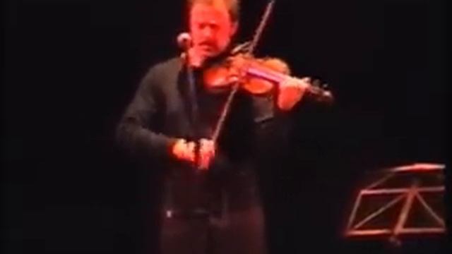 Living Jazz Trio 2004 - "Take The A Train" смотреть онлайн