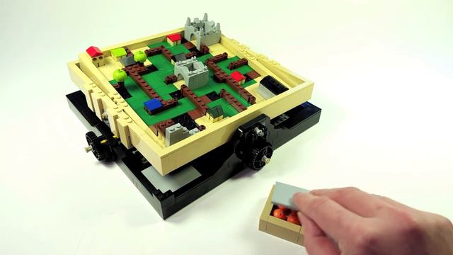 LEGO Ideas: 21305 Maze [Demo] смотреть онлайн