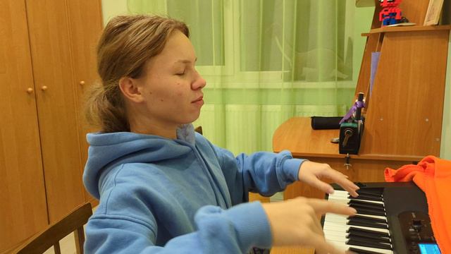 Лучшее на пианино. играет Ксюша 2024