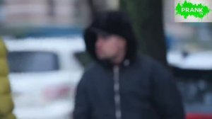 ПРАНК. БРО ТЯ БАХНУТЬ (ПРАНК В ГЕТТО)