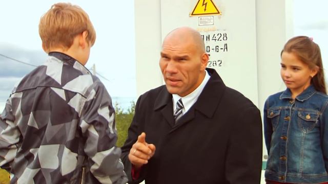 Николай Валуев: научите детей правилам электробезопасности смотреть онлайн