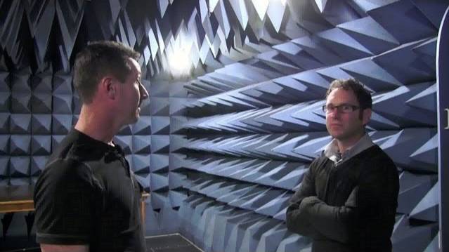 EMC RF Anechoic Test Facility Tour - EEVblog #202 смотреть онлайн
