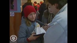 Какие были школьники в СССР. 1990-й год. Послушайте что говорят об открытии первого Макдоналдса