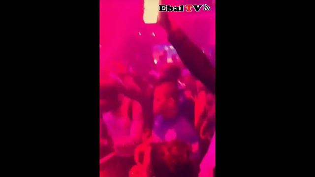 Obafemi Martins Hangs Out With Ik Ogbonna On New Years Day смотреть онлайн