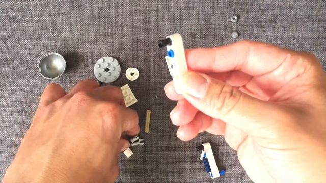 LEGO 30611 R2D2 Promotional Polybag | Build & Short Review смотреть онлайн
