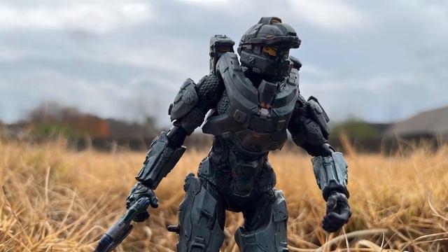 Halo - A Spartan's Fall | Stop Motion Animation смотреть онлайн