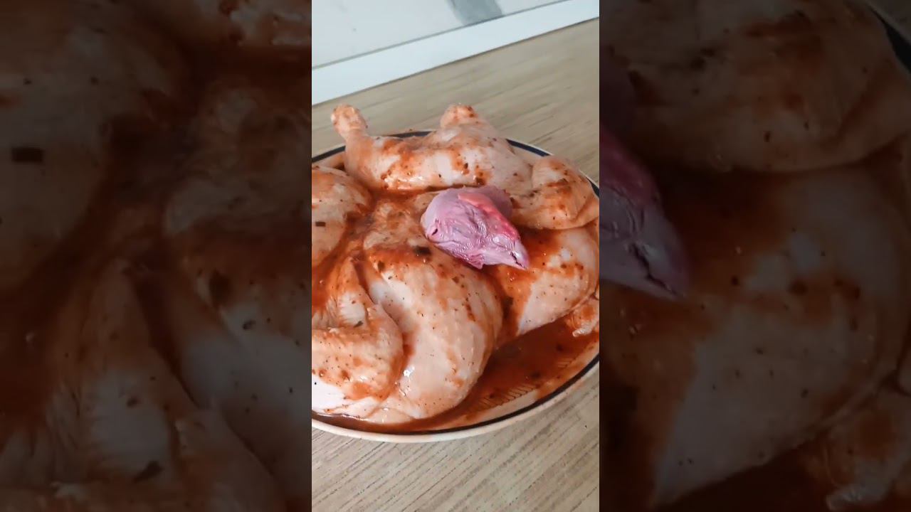 Курица отбегалась теперь маринуется . #курица_в_духовке смотреть онлайн