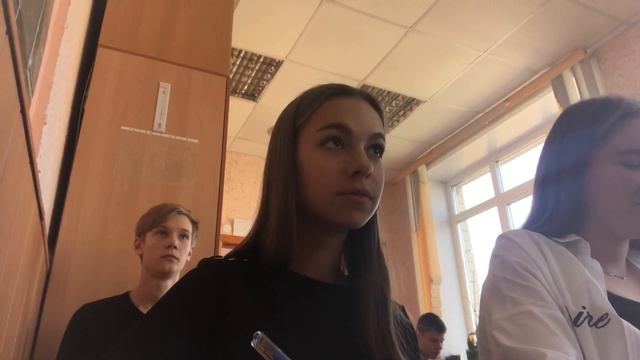 МОЙ ШКОЛЬНЫЙ ДЕНЬ//10 класс//сентябрь 2020 смотреть онлайн