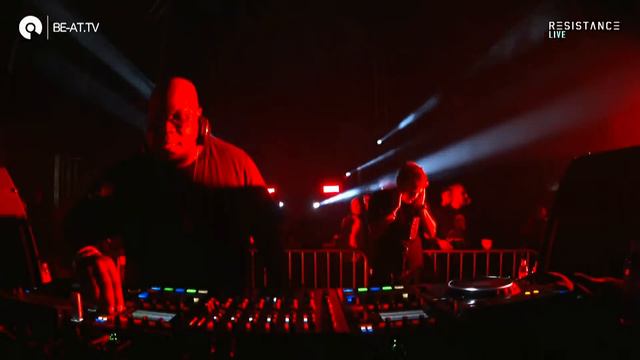 Carl Cox DJ mix @ Ultra Croatia: Resistance 2018 - Day 2 (BE-AT.TV) смотреть онлайн