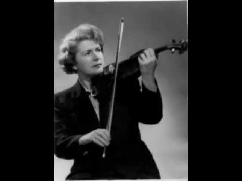 Galina Barinova - Bach Violin Concerto 1 part смотреть онлайн