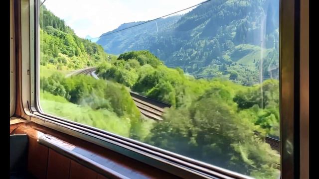 Из окна поезда / From the train window смотреть онлайн