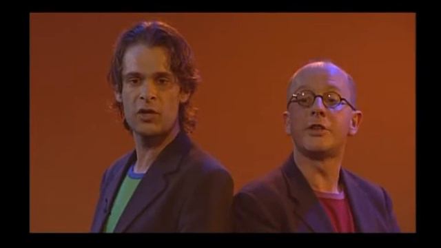 Hans Teeuwen e.a. - Duits Bier (Poelmo, de slaaf van het zuiden) смотреть онлайн