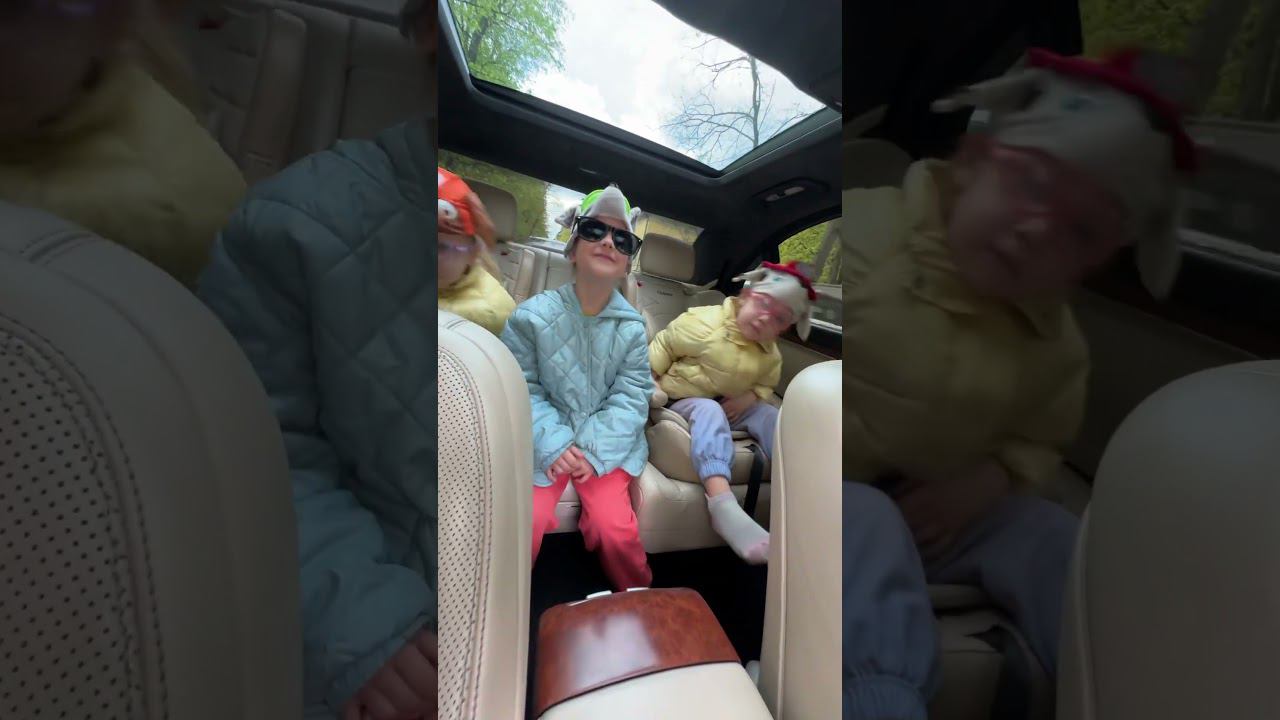 В машине #music #hiphop #двойняшки #мамаблогер #близняшки #многодетнаясемья #сестры #дочки #дети смотреть онлайн