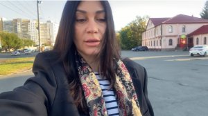 Изнуряющая работа осенью. Где покупать качественные вещи.