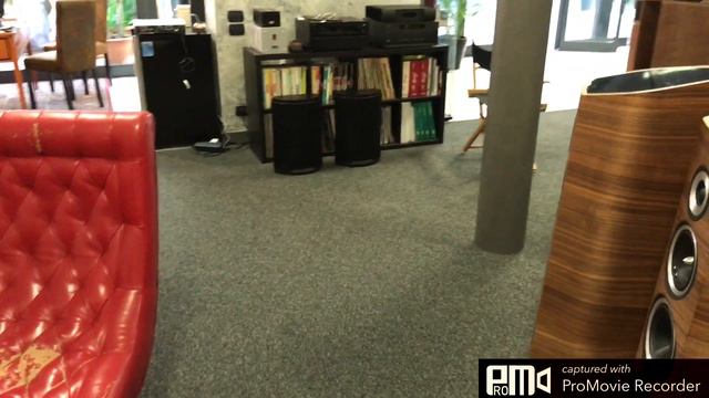 TANNOY Turnberry SE Loudspeakers Playing Tea For Two_1080p