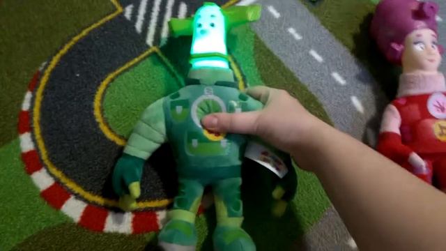 Папус из Фиксиков от фирмы Мульти Пульти смотреть онлайн