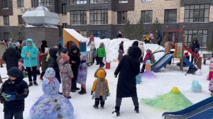 Новый год 2023. Дед Мороз и Снегурочка пришли к нам в гости поздравлять детей