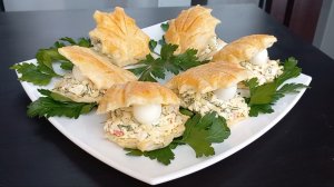 Праздничная закуска из готового слоеного теста,, Ракушки с жемчужиной,,