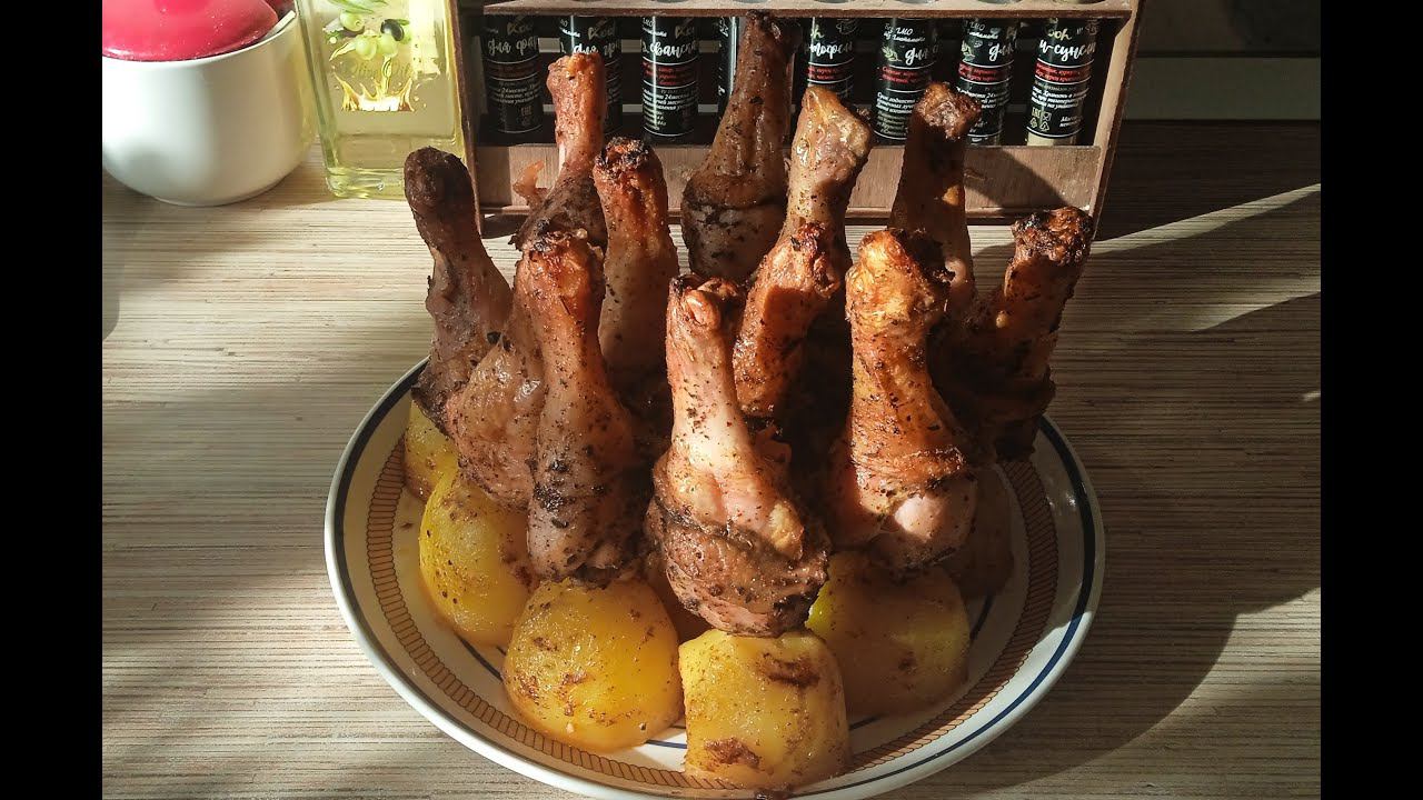 Быстрое ГОРЯЧЕЕ на ваш ПРАЗДНИЧНЫЙ СТОЛ КУРИЦА с КАРТОШКОЙ в духовке смотреть онлайн