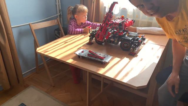 Lego technic 42082 Pile Driver смотреть онлайн