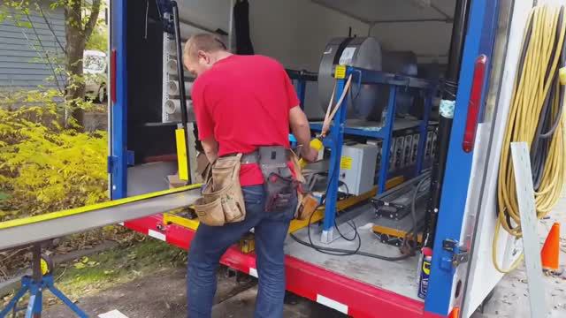 Сайдинг в Америке без стыков смотреть онлайн