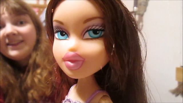 Banana’s Birthday Gifts! 2007 Classic Bratz Birthday Meygan Doll – Unboxing & Review смотреть онлайн