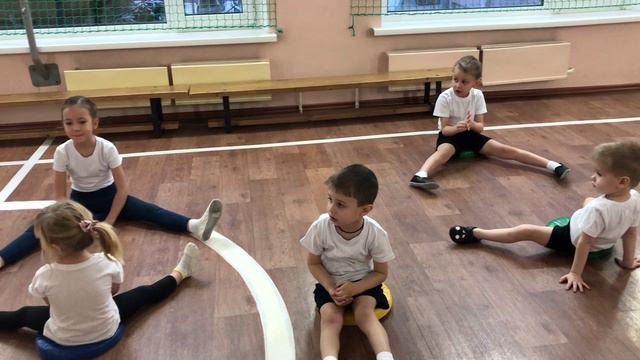 Дети-волонтеры Физкультура