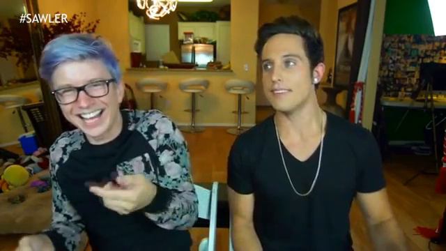 Remix | The DRUNK Spelling Bee (Tyler Oakley ft. Sawyer Hartman) смотреть онлайн