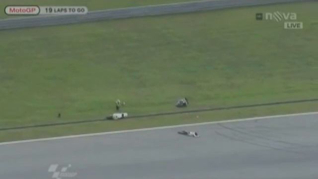 Tributo a Marco Simoncelli #58 (In Morte di S.F. - Francesco Guccini) смотреть онлайн