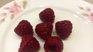 Украшение для торта. Малина как настоящая