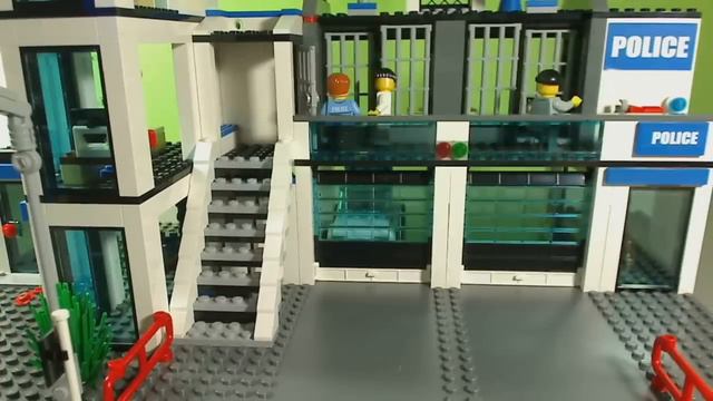 LEGO CITY POLICE STATION 7498 смотреть онлайн