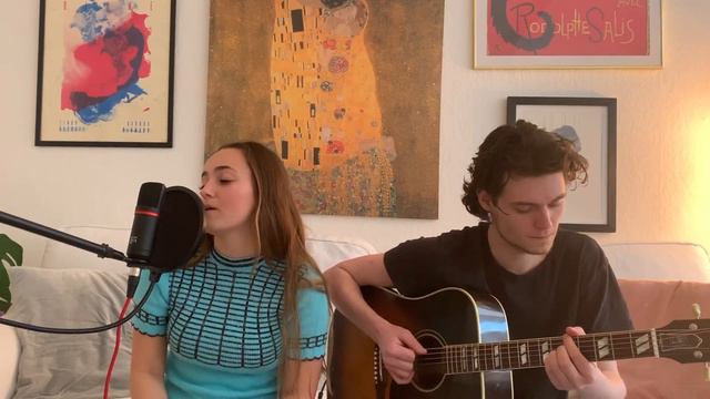 Emmely & Mads - Fly Me To The Moon - Frank Sinatra Cover смотреть онлайн
