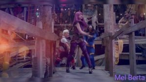 Девочка танцуй (Наследники Дисней)