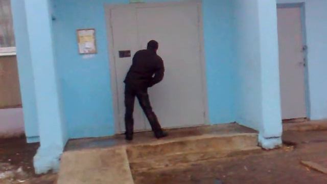 Алкаш пришел домой [РЖАКА!!] смотреть онлайн