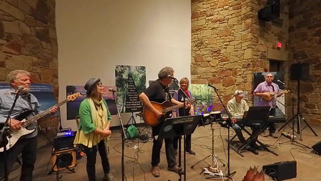 Bill Oliver and the Otter Space Band April in Austin смотреть онлайн