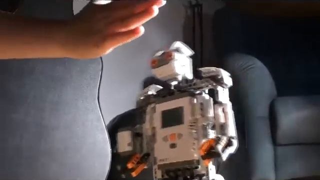 Alpha Rex Mindstorms NXT 2.0 смотреть онлайн