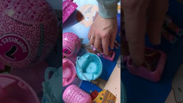 Распаковка большого набора кукла lol . Набор с тигрёнком  и много париков для кукла lol