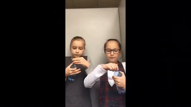 VLOG в школе 2/ДОПОЛНИТЕЛЬНЫЙ Английский и ЧУТЬ не спалили! смотреть онлайн