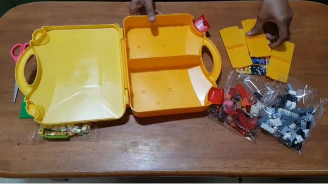 LEGO Classic 10713 "Creative Suitcase" Unboxing | Gift Toys for Five+ (5+) years kids смотреть онлайн