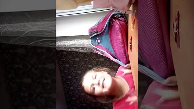 Vlog После школы😜 Что в моем школьном рюкзаке??!! смотреть онлайн